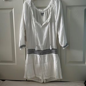 aerie White Romper!!